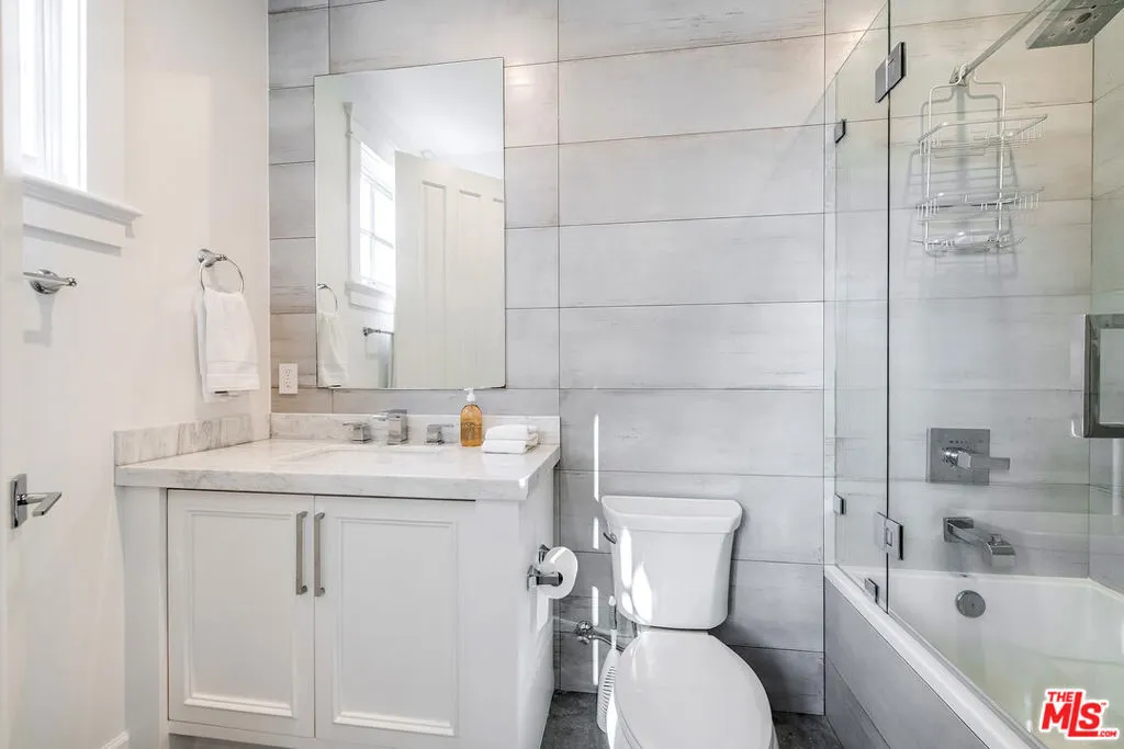 4402 Ledge Avenue, Toluca Lake, California 91602 home-pic-44